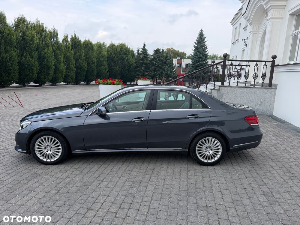 Mercedes-Benz Klasa E 300 BlueTEC HYBRID - 16