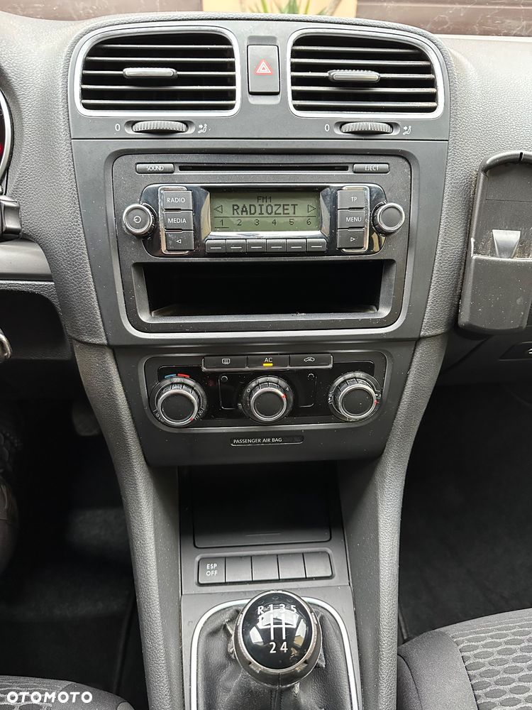 Volkswagen Golf 1.6 TDI 4Motion BlueMotion Technology Comfortline - 27