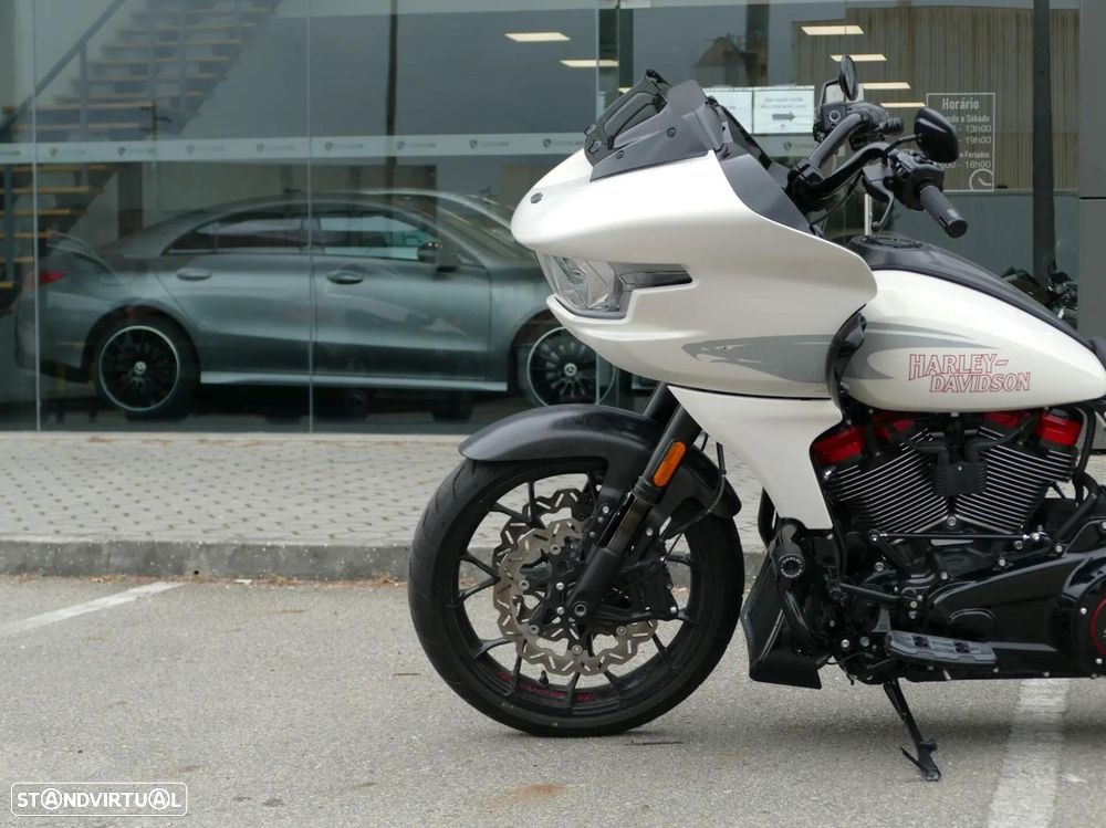 Harley-Davidson FL - 7