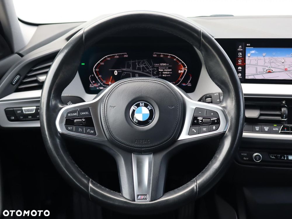 BMW Seria 1 - 12