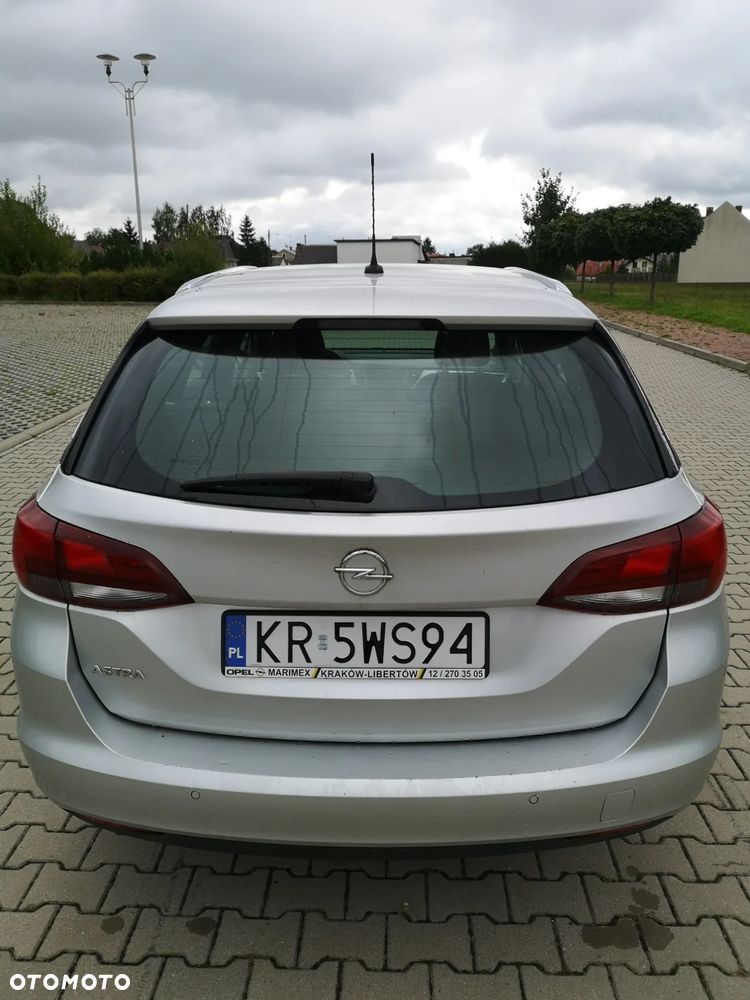 Opel Astra 1.2 T Elegance S&S - 8