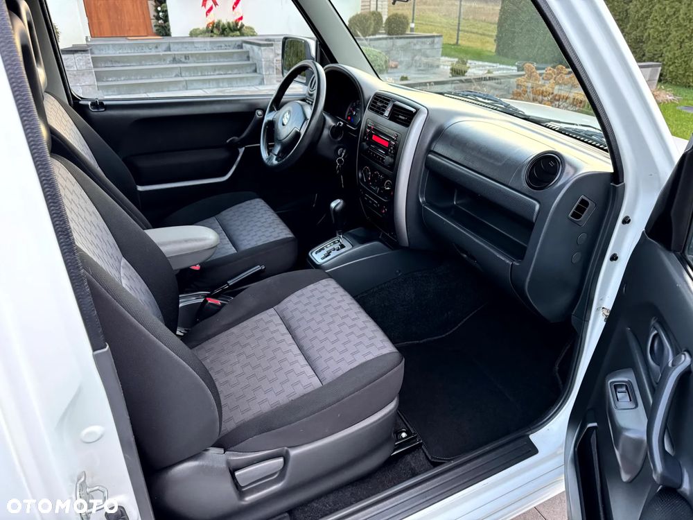 Suzuki Jimny - 10