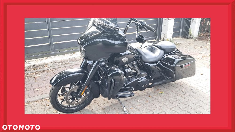 Harley-Davidson Touring Street Glide - 1
