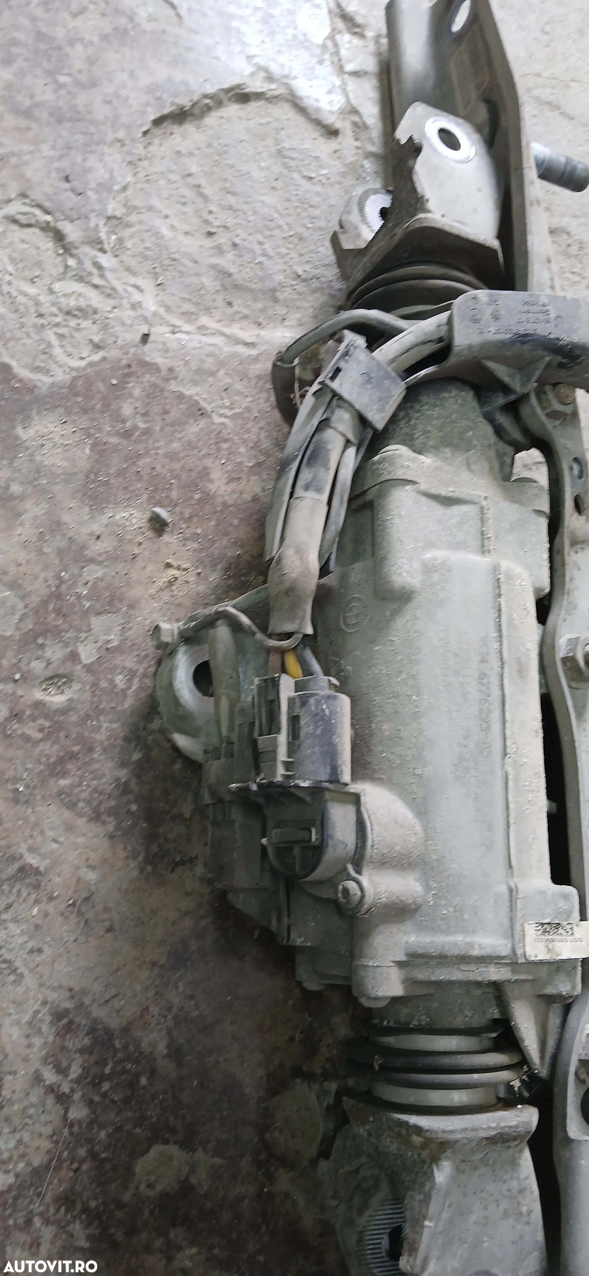 Caseta electrica spate BMW F07 F01 F02 - 4