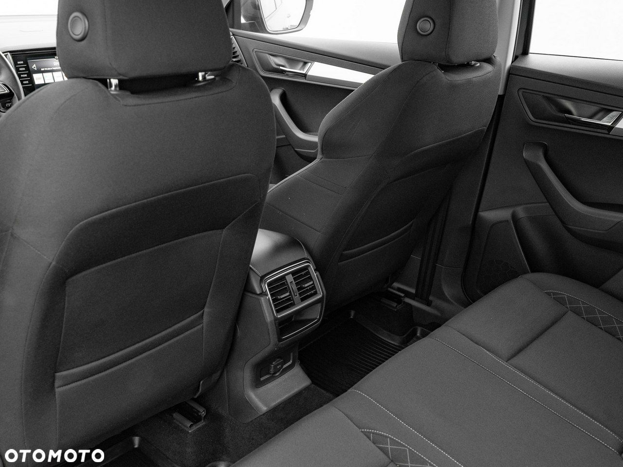 Skoda Karoq 1.6 TDI 4x2 Ambition - 22
