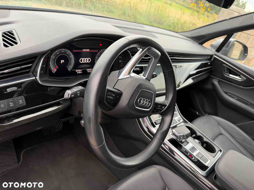 Audi Q7 55 TFSI quattro tiptronic - 11
