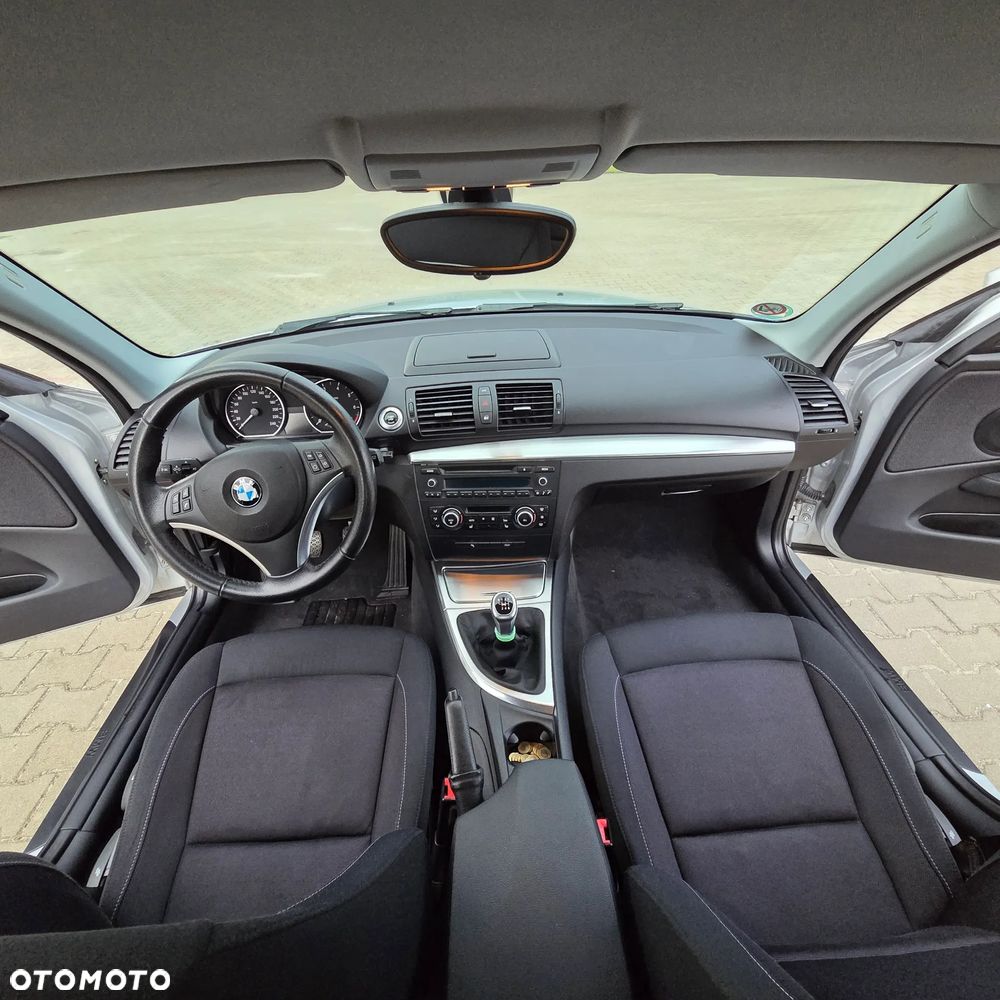 BMW Seria 1 - 26