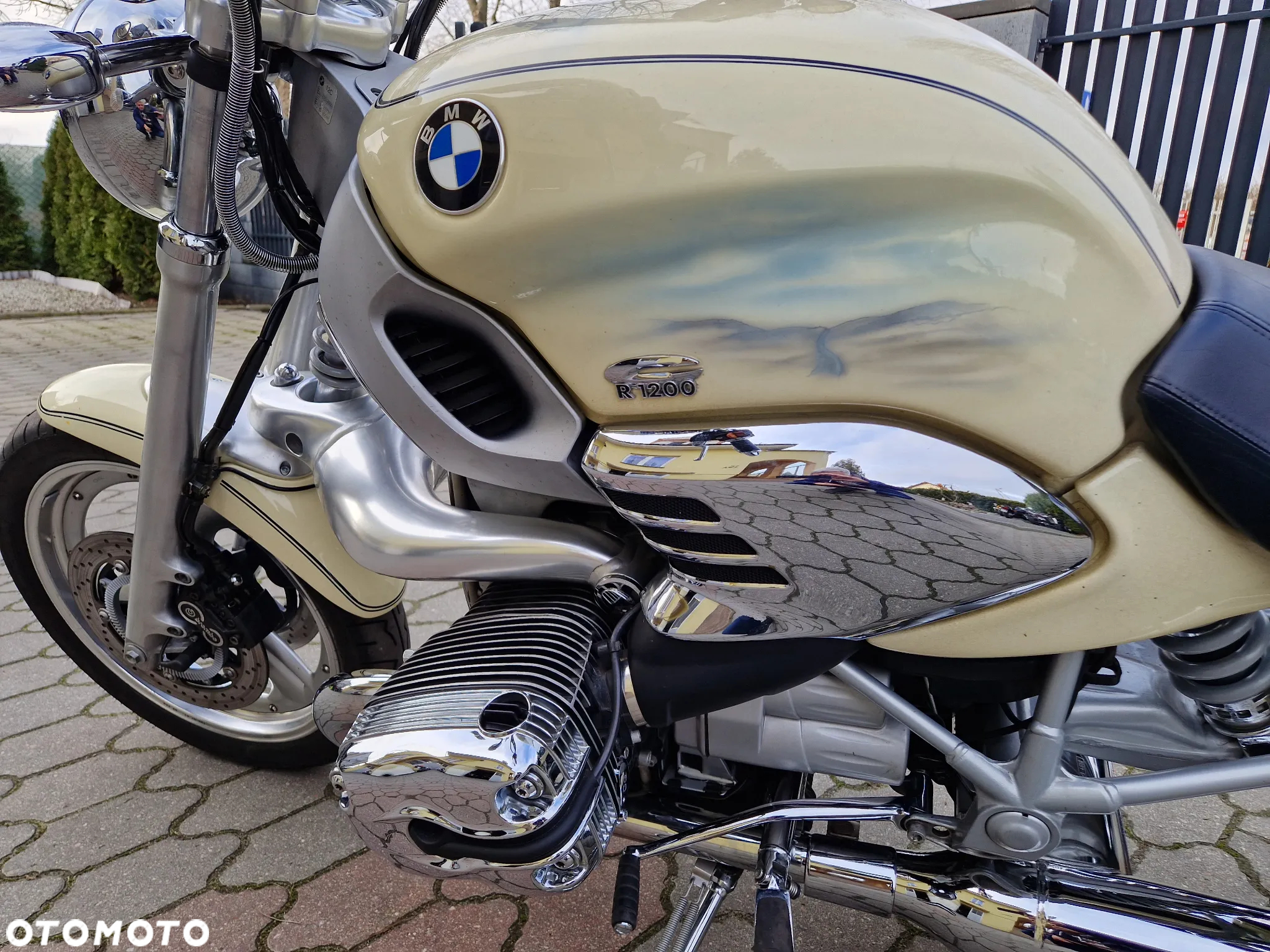 BMW R - 7