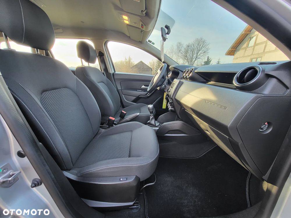 Dacia Duster 1.6 SCe Ambiance S&S - 23