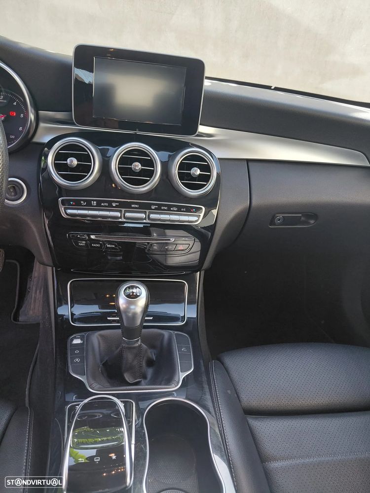 Mercedes-Benz C 220 d Coupe - 9