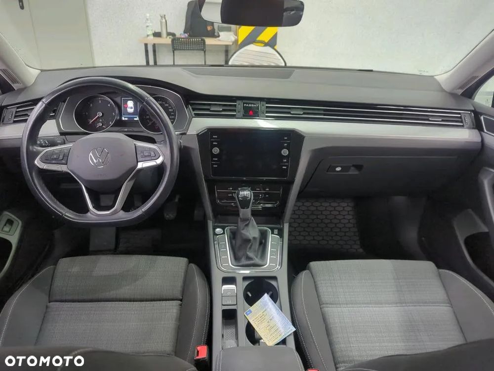 Volkswagen Passat 2.0 TDI EVO Business - 5