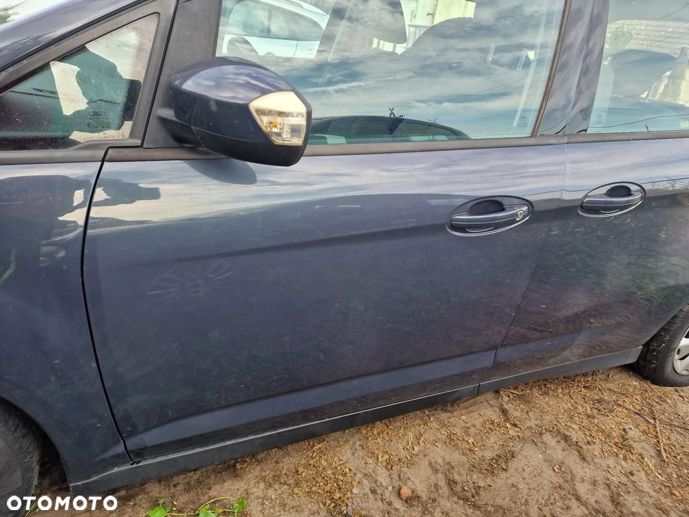 Drzwi  lewy przód  ford  c-max  mk2  w  kolorze  EA - 1