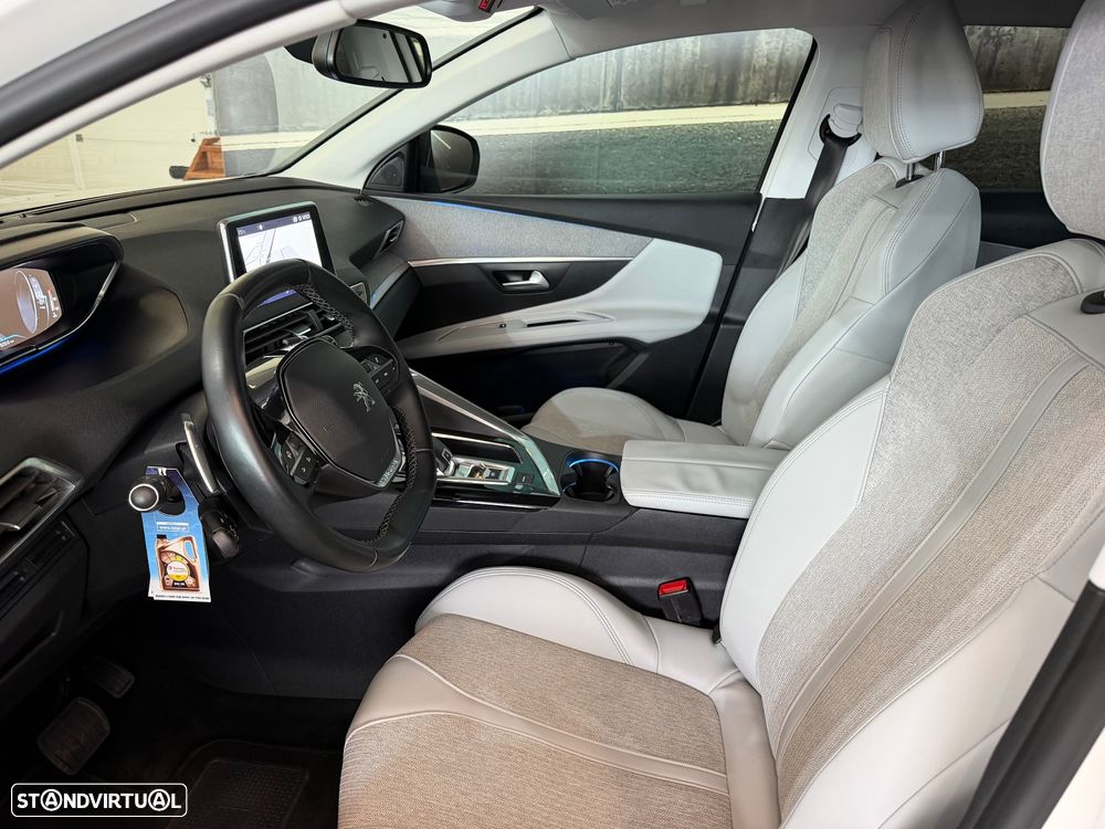 Peugeot 3008 1.6 BlueHDi Allure EAT6 J18 - 6