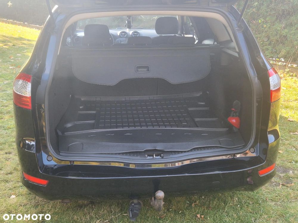 Ford Mondeo Turnier 2.0 TDCi Titanium - 6