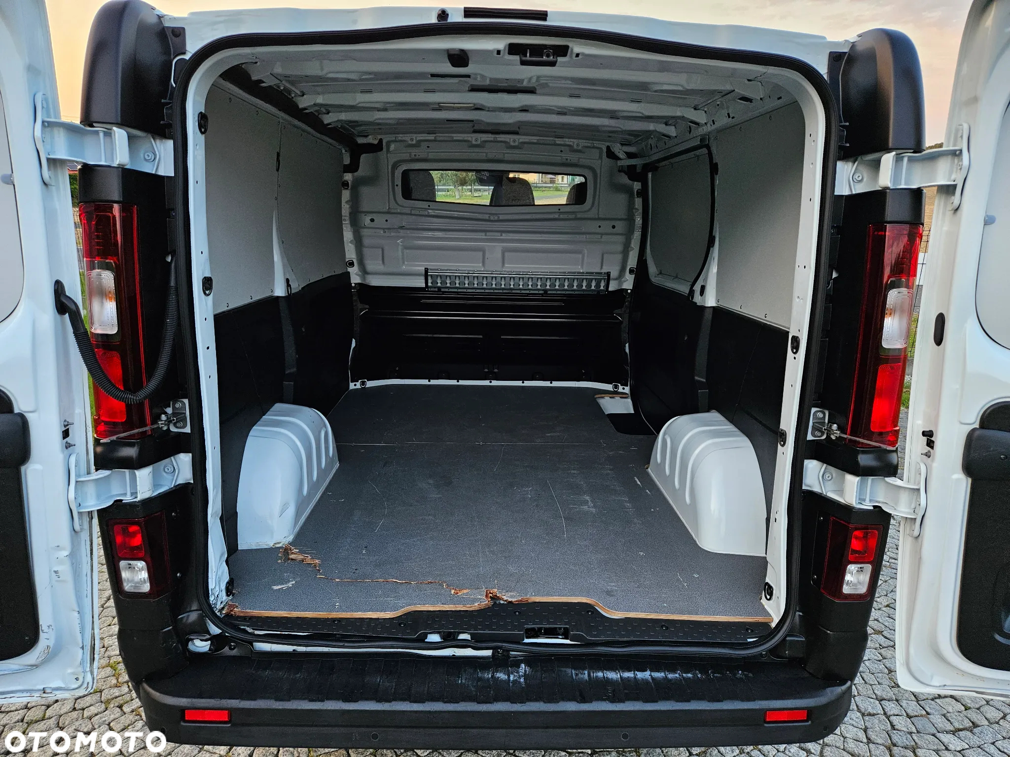 Renault *TRAFIC*L1H1*NOWY*MODEL*BOGATO*WYPOSAŻONY* - 26