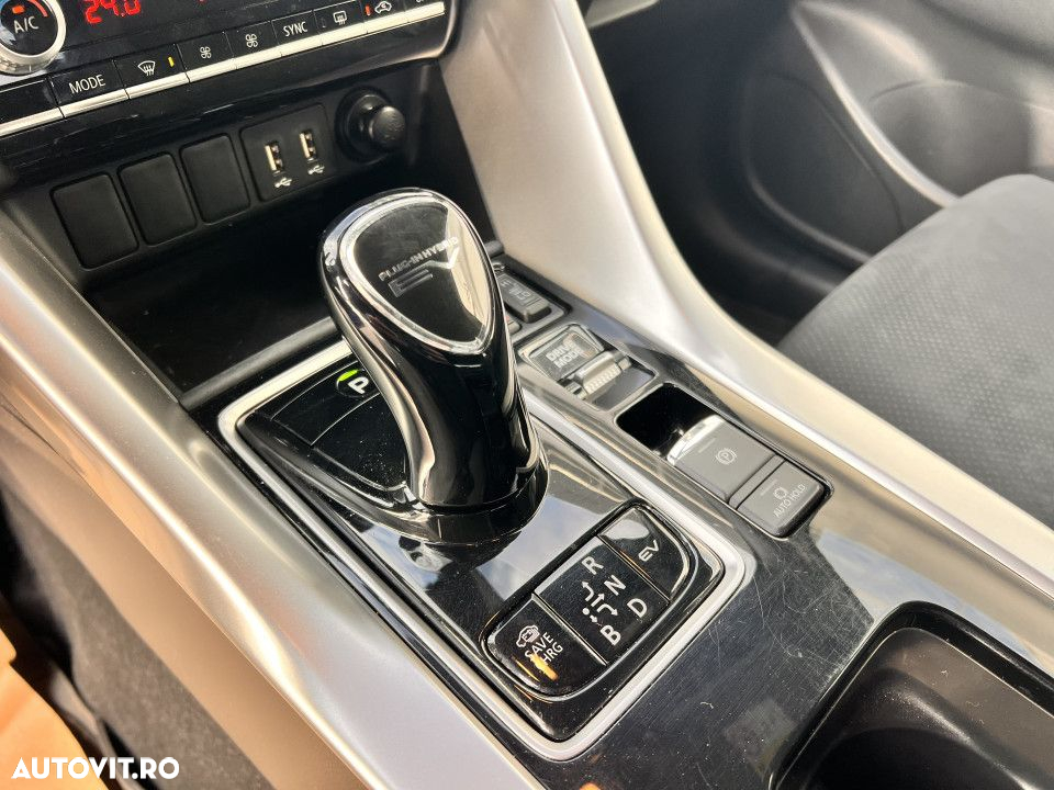 Mitsubishi Eclipse-Cross - 17