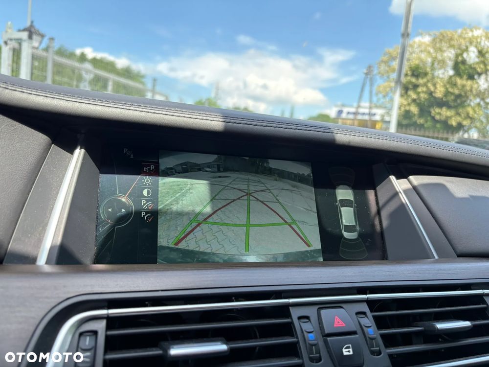 BMW Seria 7 730d - 21
