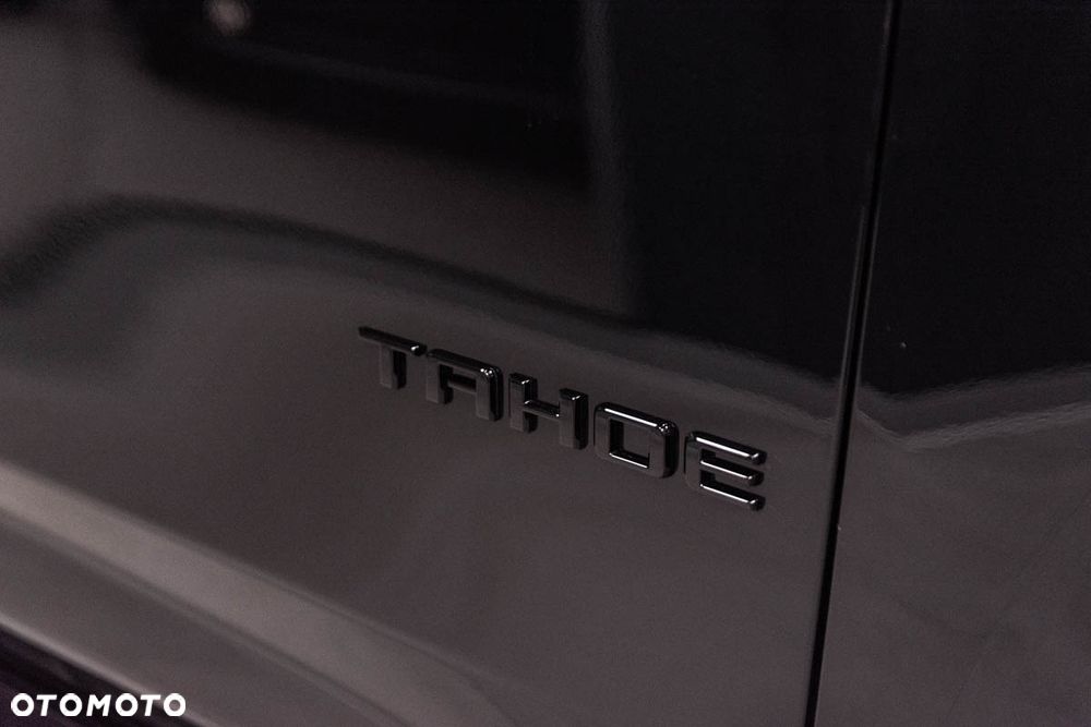Chevrolet Tahoe - 4