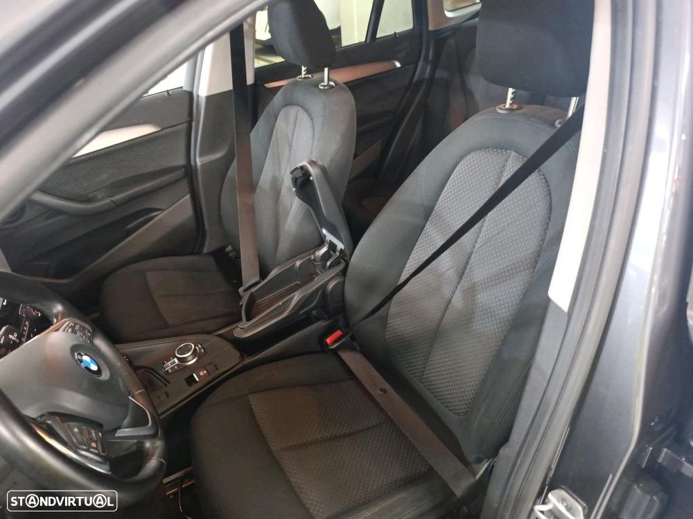 BMW X1 18 d sDrive Auto - 6