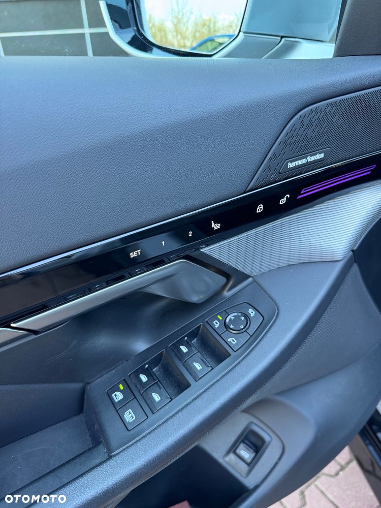 BMW Seria 5 520d xDrive mHEV - 12