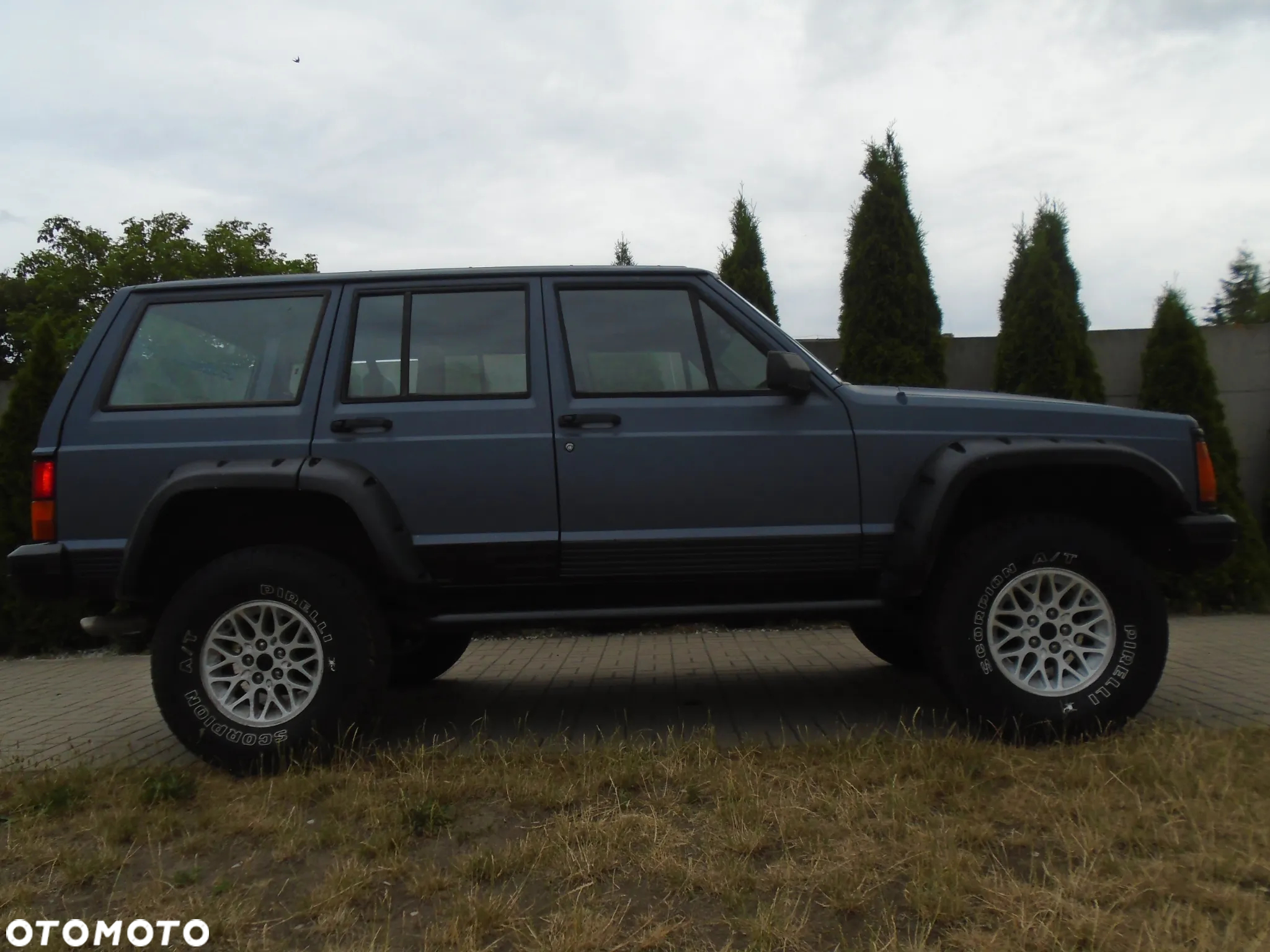Jeep Cherokee 4.0 Limited - 3