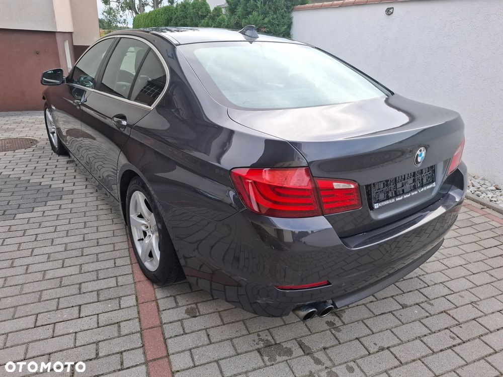 BMW Seria 5 2011 photo 5