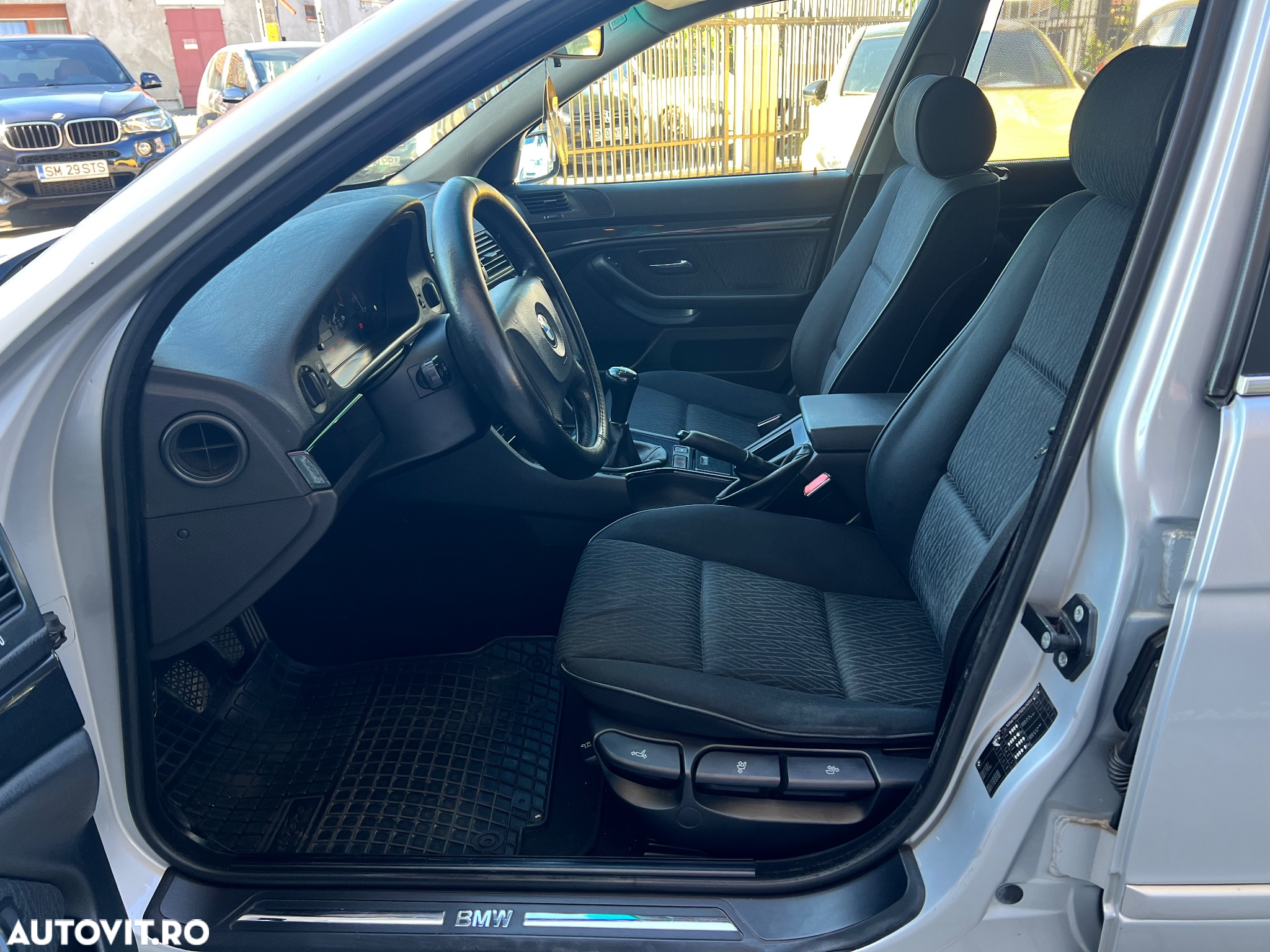 BMW Seria 5 520d Touring - 18