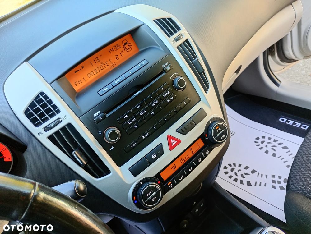 Kia Ceed - 20