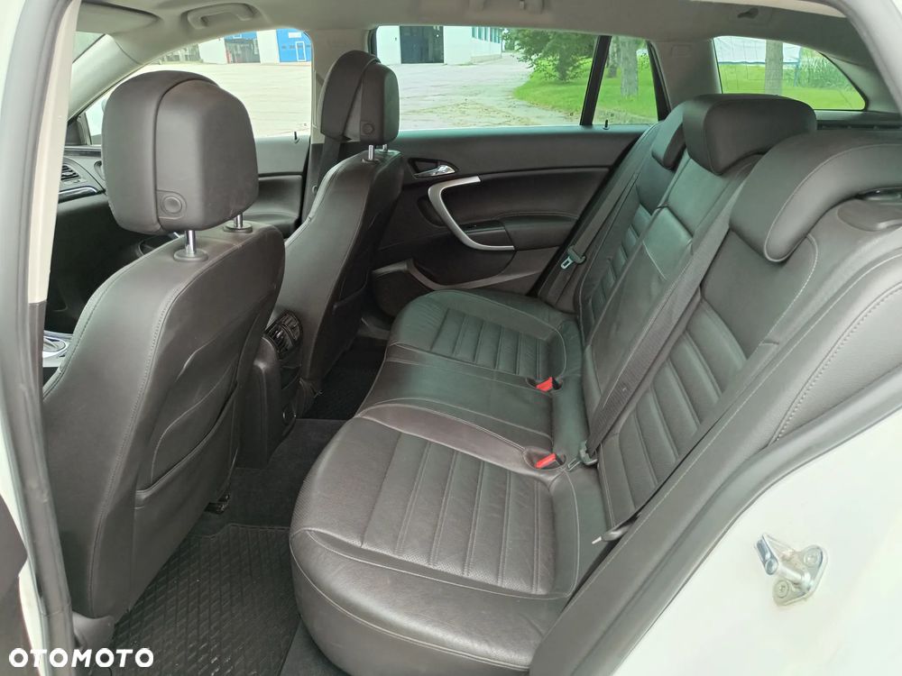 Opel Insignia 2.0 BiTurbo CDTI 4x4 Innovation - 12