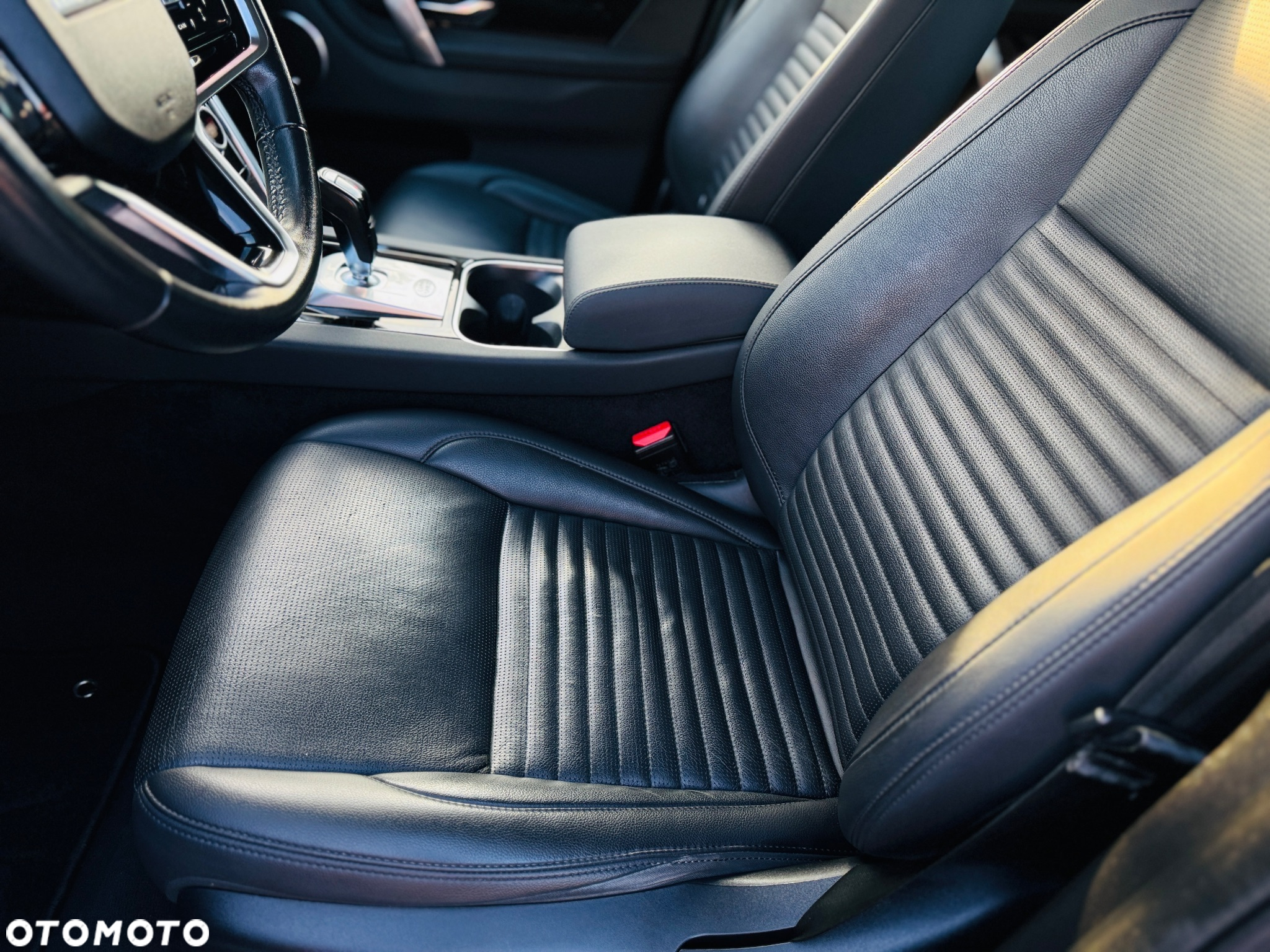 Land Rover Discovery Sport D165 Dynamic S - 12