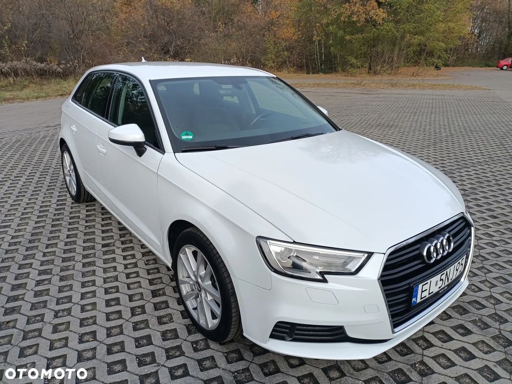 Audi A3 Sportback - 4