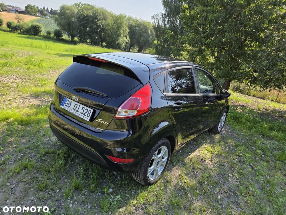 Ford Fiesta 1.25 Champions Edition - 18