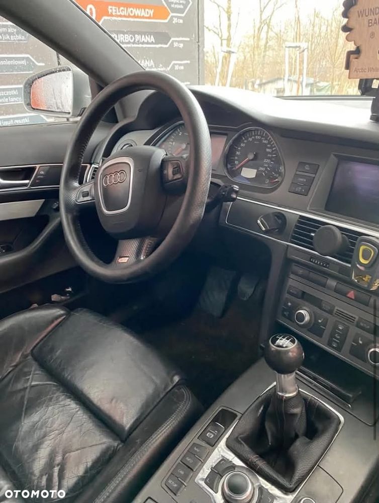 Audi A6 Avant - 4
