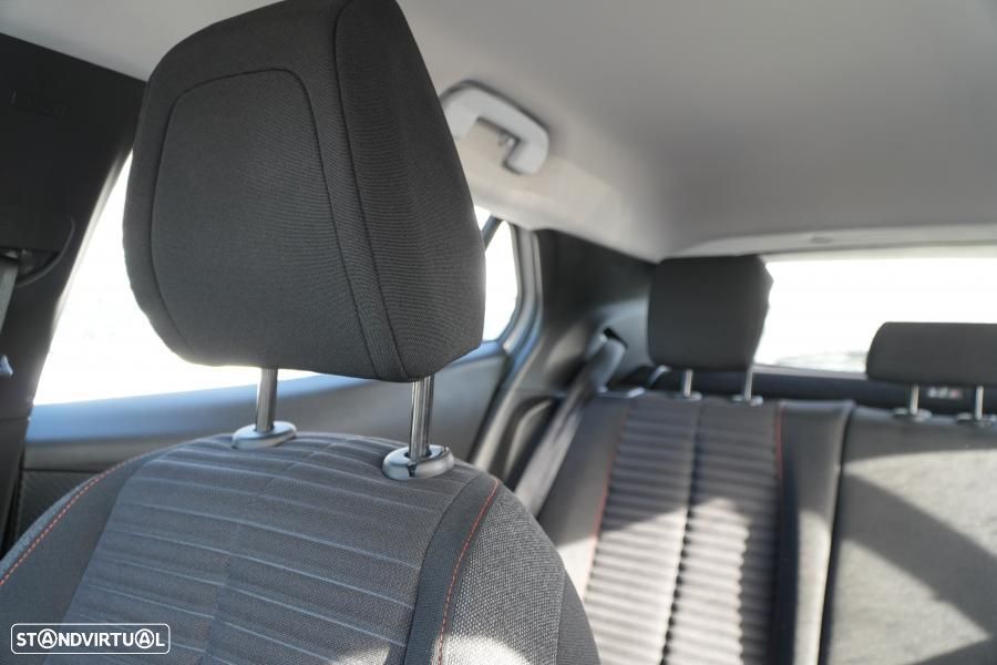 Peugeot 2008 PureTech 100 Business - 14