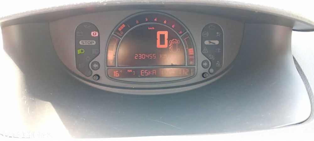 Renault Modus - 8