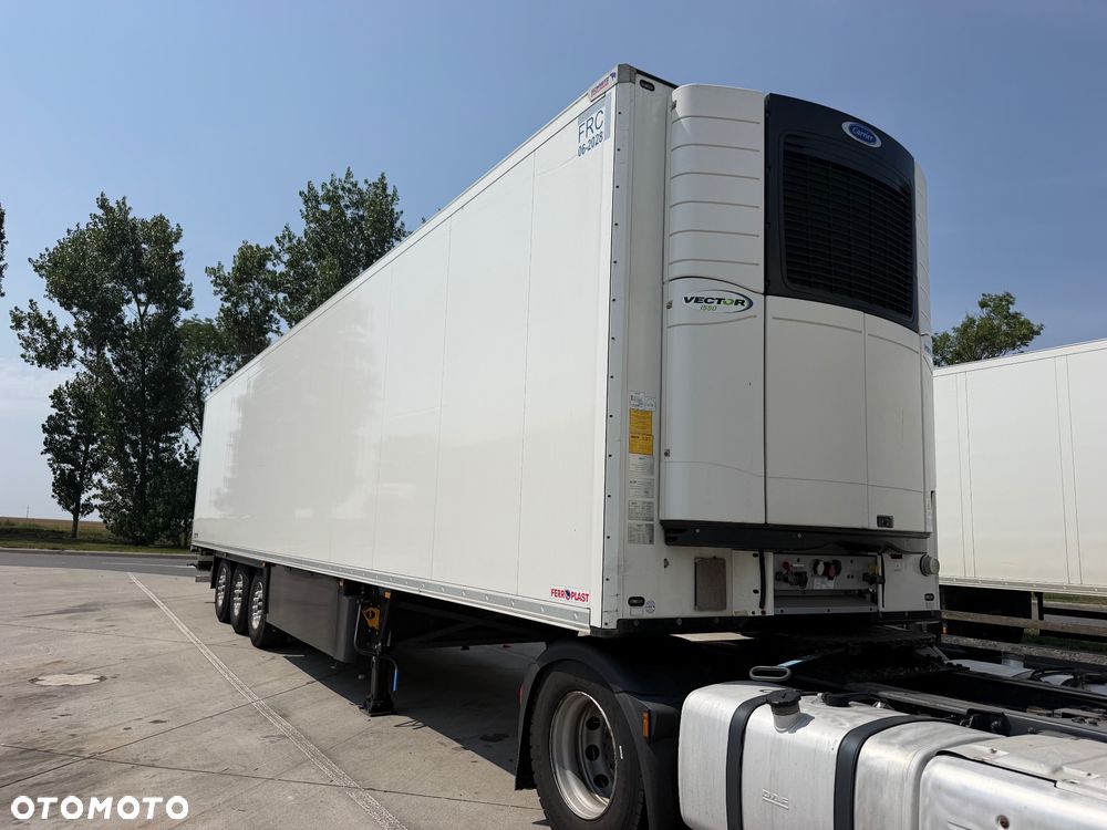 Schmitz Cargobull SCHMITZ CARGOBULL SCB*S3B - 22