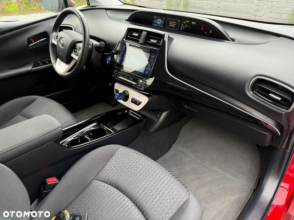 Toyota Prius 1.8 Hybrid Executive - 19