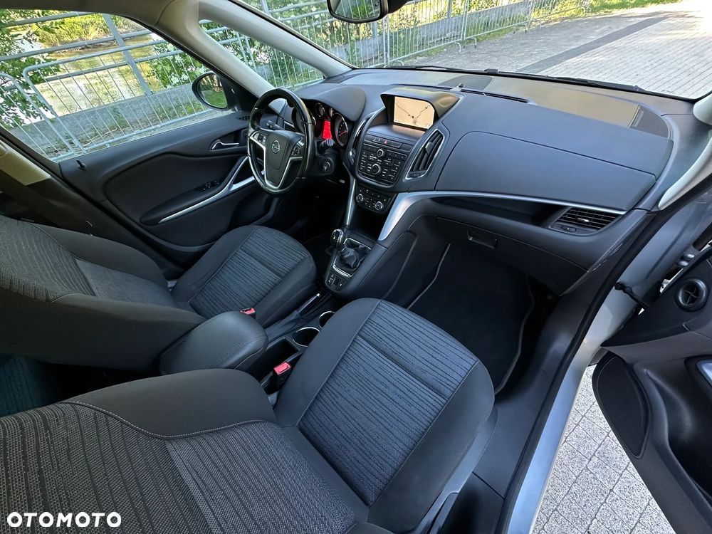 Opel Zafira Tourer 1.4 Turbo Business Edition - 8