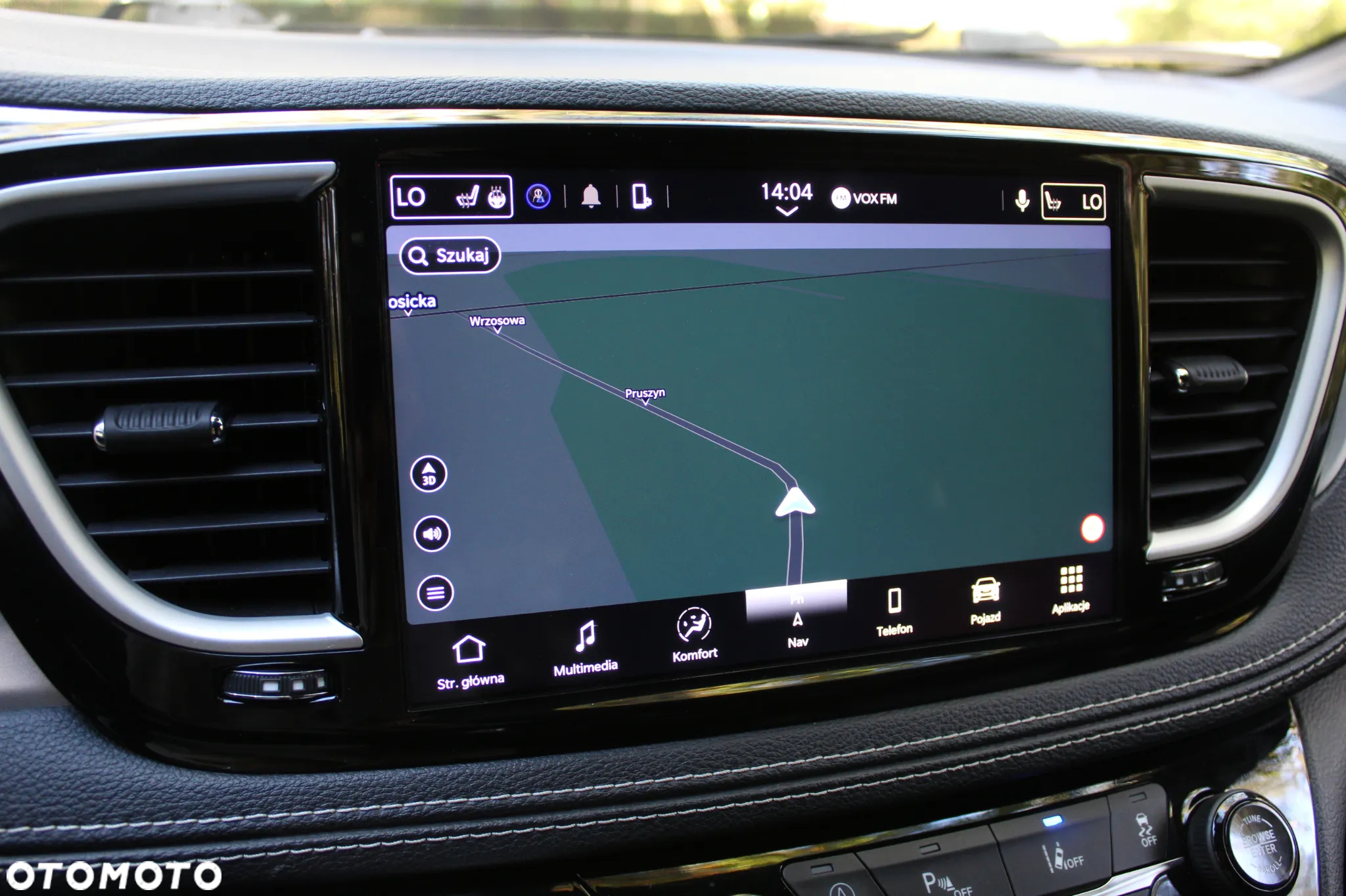 Chrysler Pacifica - 33