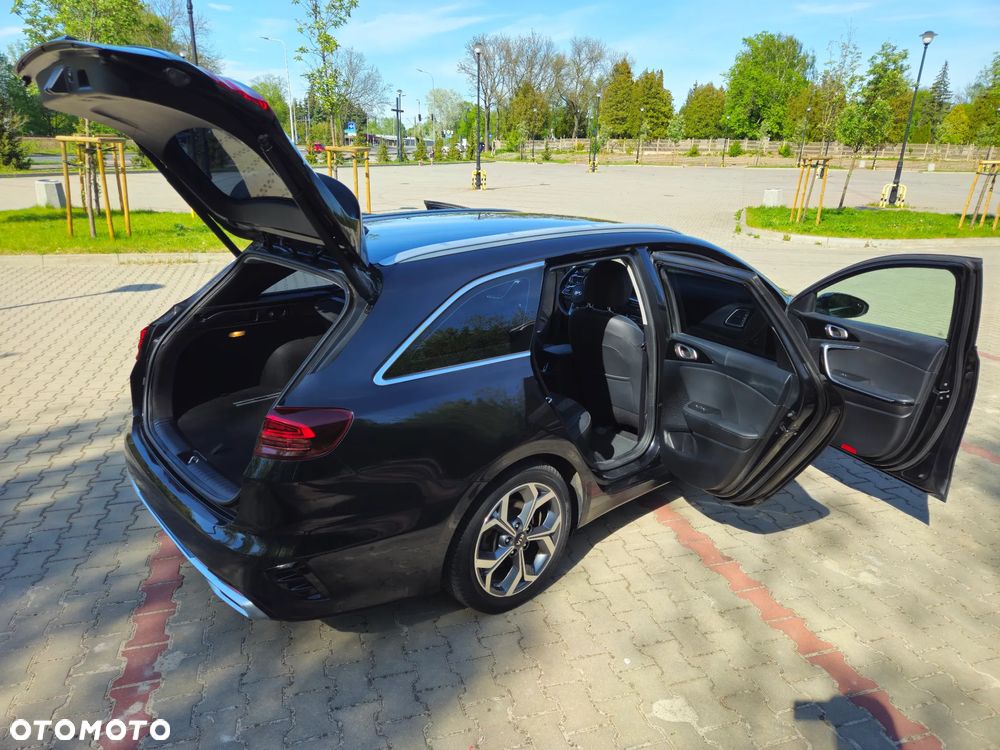 Kia Ceed 1.6 CRDi GT Line - 14