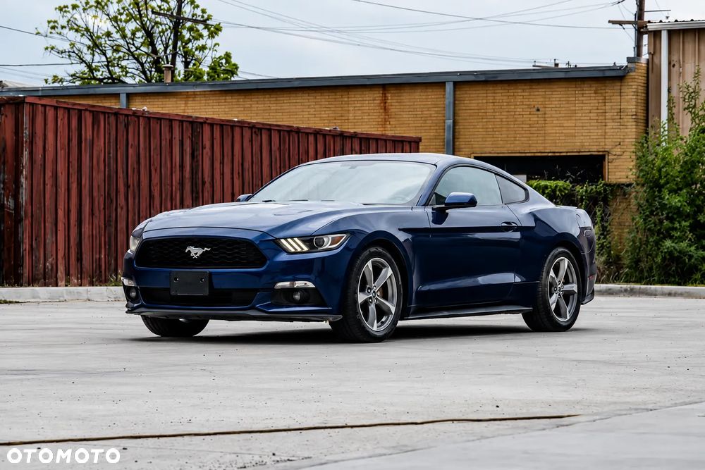 Ford Mustang 3.7 V6 - 1
