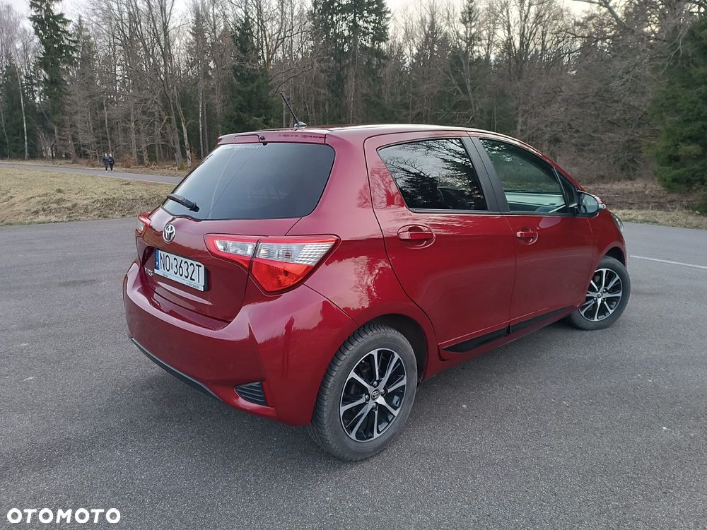 Toyota Yaris 1.5 Premium - 2
