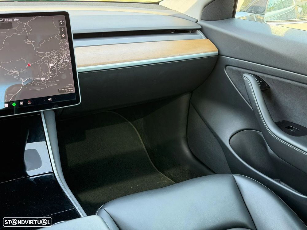Tesla Model 3 Standard Range Plus RWD - 4