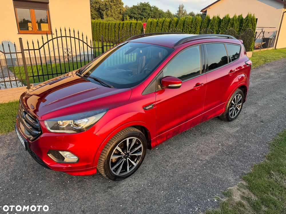 Ford Kuga 1.5 EcoBoost 2x4 ST-Line - 18