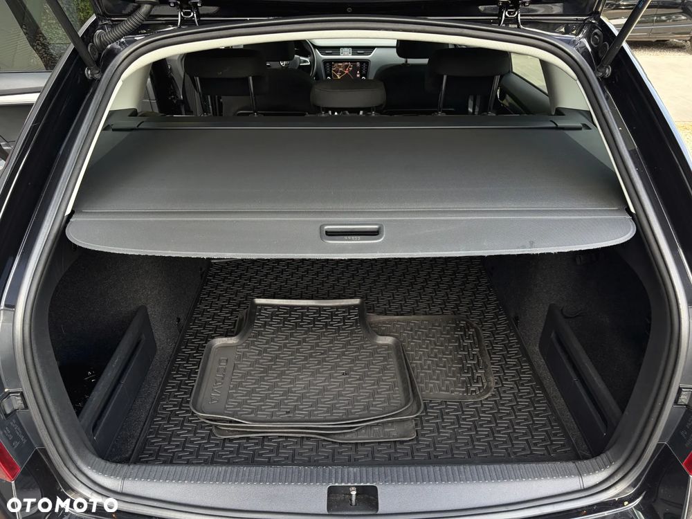 Skoda Octavia 2.0 TSI GPF Ambition DSG - 35