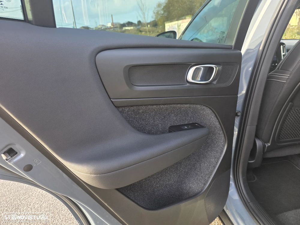 Volvo XC 40 Recharge Twin Ultimate - 16