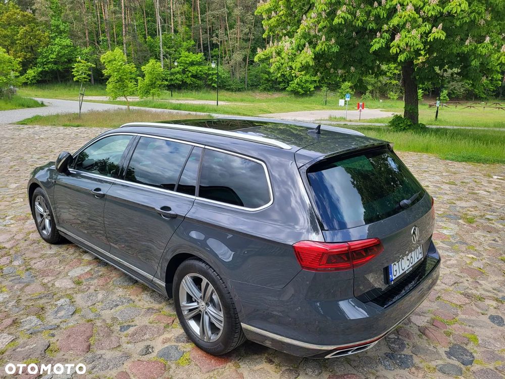 Volkswagen Passat 2.0 TSI Business DSG - 11