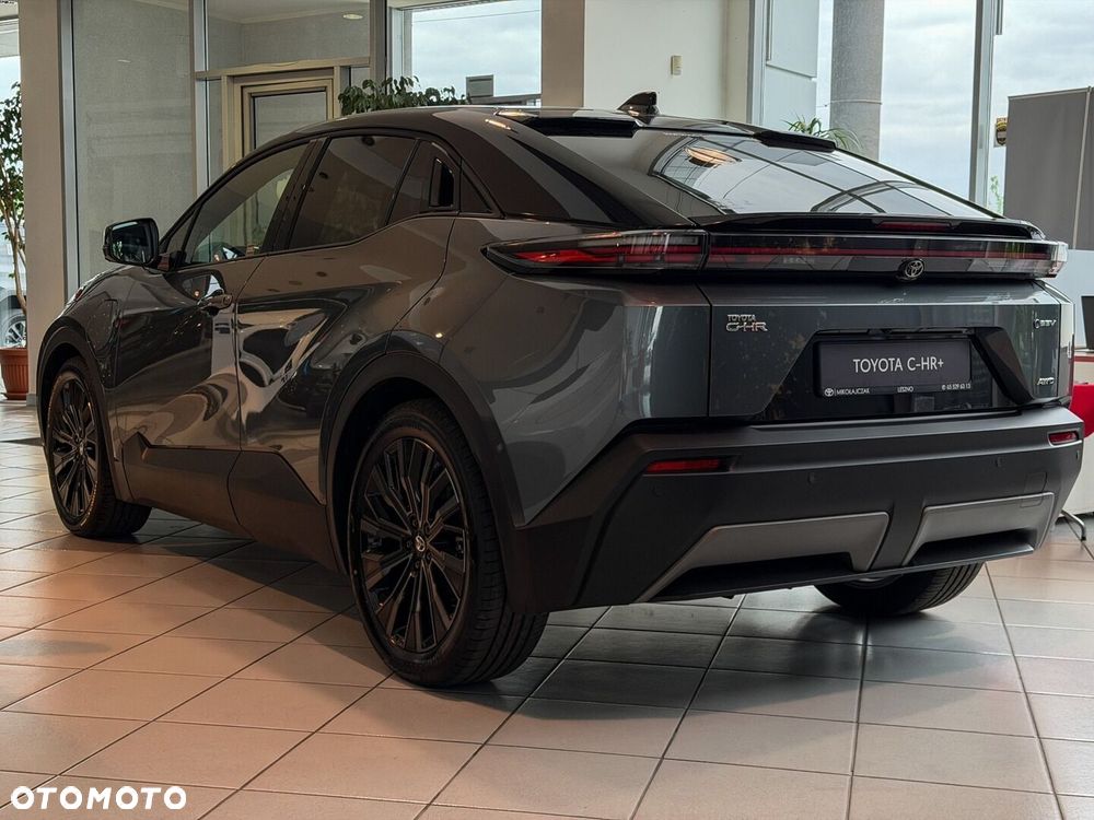 Toyota C-HR+ - 3