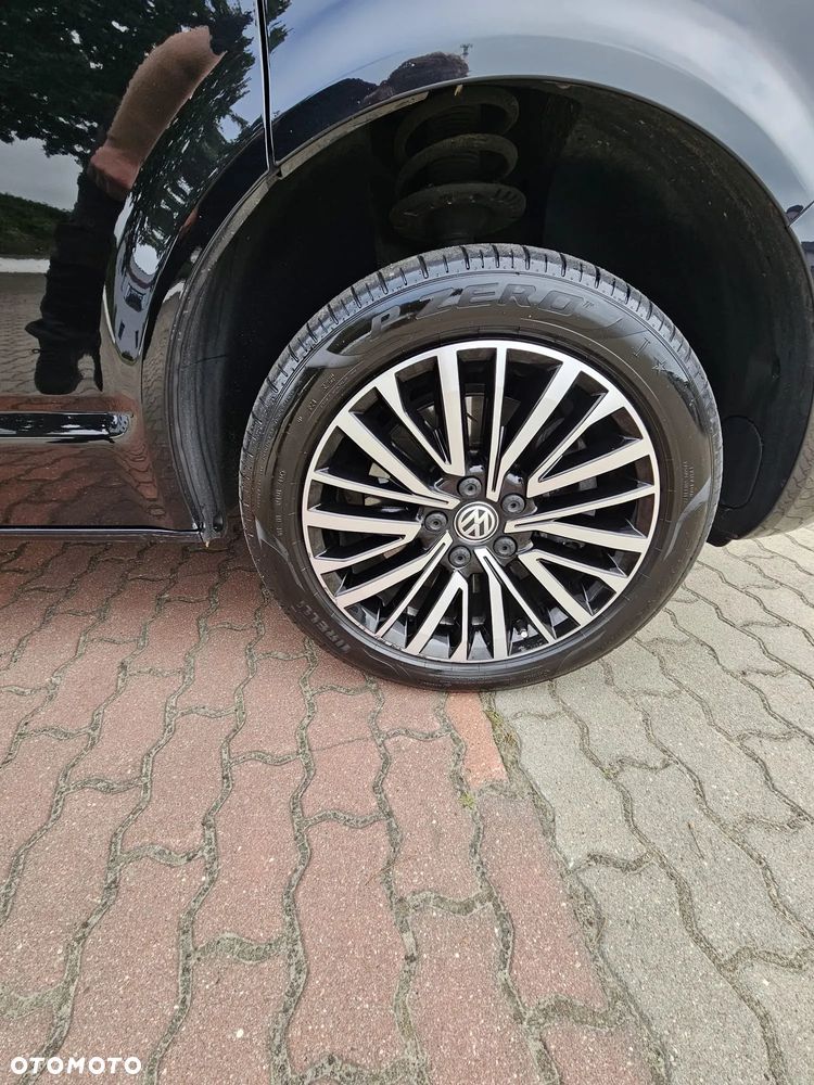 Volkswagen Caravelle - 7