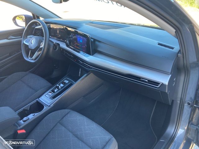 Volkswagen Golf Variant 2.0 TDi Life DSG — fotografia 27